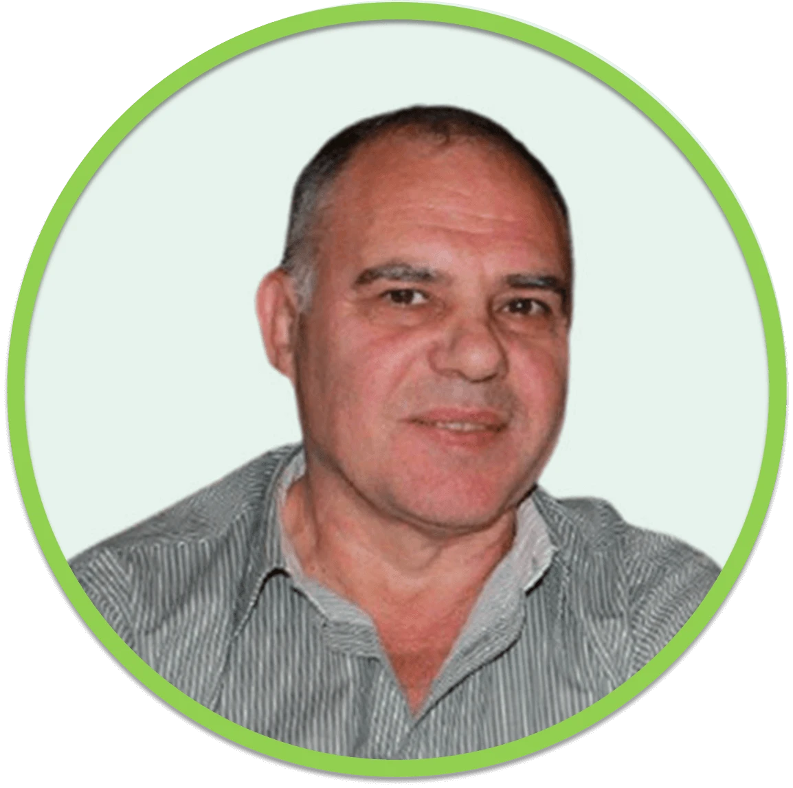 Иван Николов